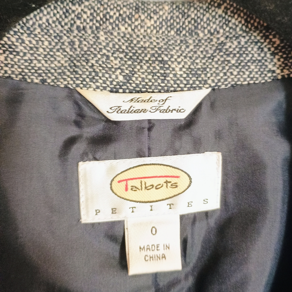 Talbots Gray Blazer - Picture 6 of 8